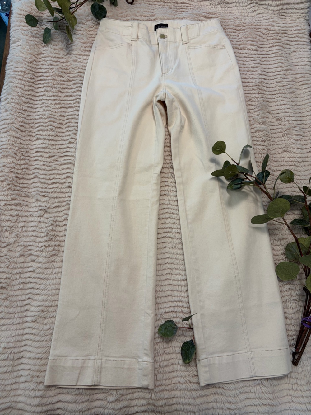 Talbots Cream Classic Jean Trouser Pant- size 4 Neutral Casual Trousers